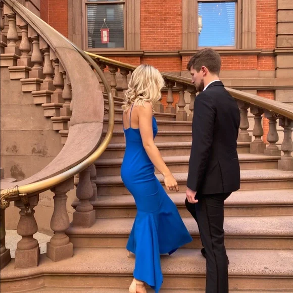 Likely royal blue mermaid dress - Picture 5 of 9